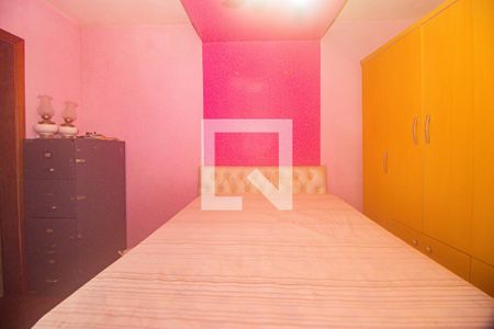 Casa à venda com 350m², 4 quartos e 4 vagasSuíte 2