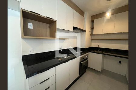 Apartamento para alugar com 34m², 2 quartos e sem vaga Apartamento para alugar com 34m², 2 quartos e sem vagaCozinha - Armários