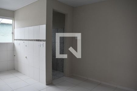 Quarto de kitnet/studio para alugar com 1 quarto, 20m² em Centro, Curitiba
