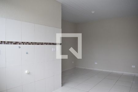 Cozinha de kitnet/studio para alugar com 1 quarto, 20m² em Centro, Curitiba