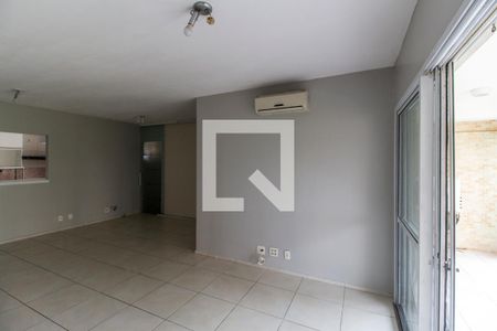 Sala de TV de apartamento para alugar com 3 quartos, 110m² em Alphaville, Santana de Parnaíba