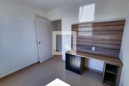 Quarto  de apartamento à venda com 3 quartos, 74m² em Rio Pequeno, São Paulo