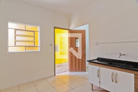 Cozinha de casa para alugar com 1 quarto, 35m² em Vila Boacava, São Paulo