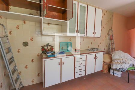 Casa para alugar com 290m², 2 quartos e 2 vagas Casa para alugar com 290m², 2 quartos e 2 vagasEdícula