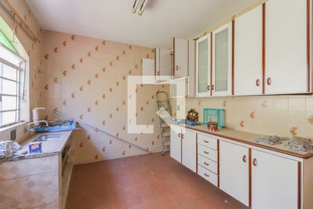 Casa para alugar com 290m², 2 quartos e 2 vagas Casa para alugar com 290m², 2 quartos e 2 vagasEdícula