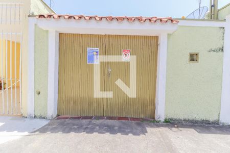 Casa para alugar com 290m², 2 quartos e 2 vagas Casa para alugar com 290m², 2 quartos e 2 vagasFachada