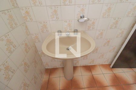 Casa para alugar com 290m², 2 quartos e 2 vagas Casa para alugar com 290m², 2 quartos e 2 vagasBanheiro