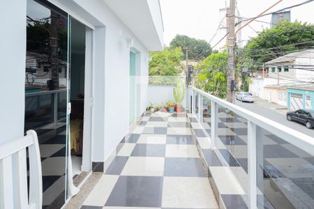 Sacada  de casa para alugar com 3 quartos, 189m² em Parque Terra Nova, São Bernardo do Campo