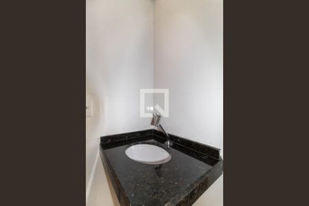 Apartamento para alugar com 34m², 2 quartos e sem vaga Apartamento para alugar com 34m², 2 quartos e sem vagaBanheiro