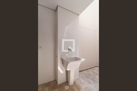 Apartamento para alugar com 34m², 2 quartos e sem vaga Apartamento para alugar com 34m², 2 quartos e sem vagaÁrea de Serviço