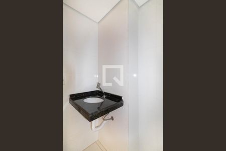 Apartamento para alugar com 34m², 2 quartos e sem vaga Apartamento para alugar com 34m², 2 quartos e sem vagaBanheiro