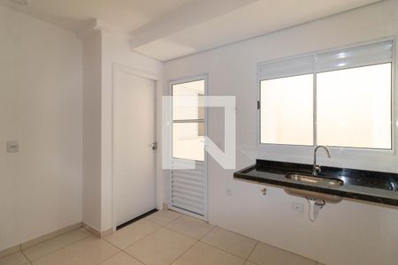Apartamento para alugar com 34m², 2 quartos e sem vaga Apartamento para alugar com 34m², 2 quartos e sem vagaCozinha
