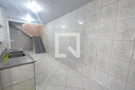 Casa de condomínio para alugar com 80m², 2 quartos e sem vagaCozinha