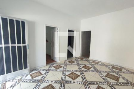 Sala de casa de condomínio para alugar com 2 quartos, 80m² em Taquara, Rio de Janeiro