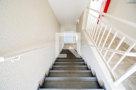 Apartamento à venda com 50m², 2 quartos e 1 vagaEscada