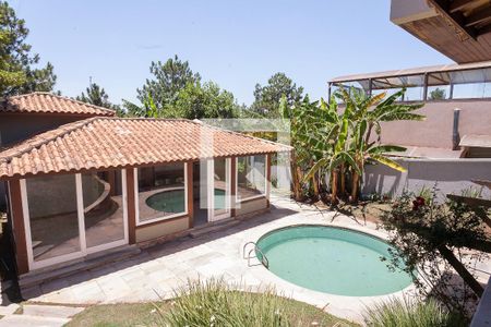 Casa de condomínio à venda com 340m², 4 quartos e 2 vagas Casa de condomínio à venda com 340m², 4 quartos e 2 vagasPiscina
