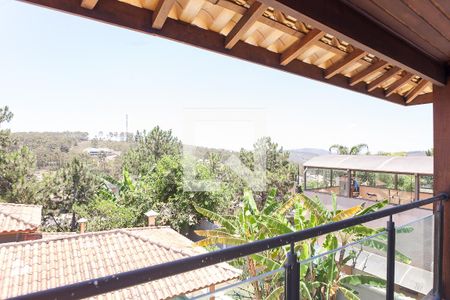 Casa de condomínio à venda com 340m², 4 quartos e 2 vagas Casa de condomínio à venda com 340m², 4 quartos e 2 vagasVaranda da Sala