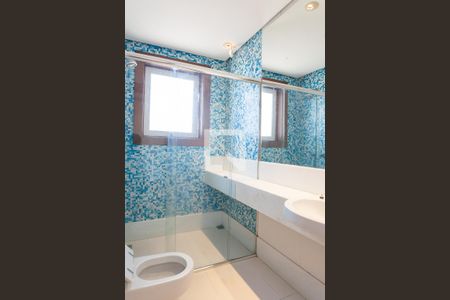 Casa de condomínio à venda com 340m², 4 quartos e 2 vagas Casa de condomínio à venda com 340m², 4 quartos e 2 vagasbanheiro suite 1