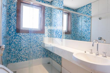 Casa de condomínio à venda com 340m², 4 quartos e 2 vagas Casa de condomínio à venda com 340m², 4 quartos e 2 vagasbanheiro suite 1