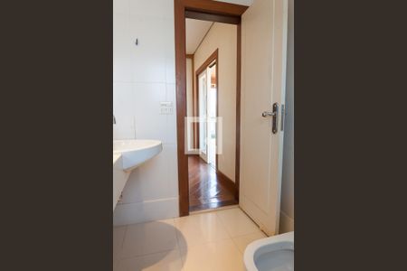 Casa de condomínio à venda com 340m², 4 quartos e 2 vagas Casa de condomínio à venda com 340m², 4 quartos e 2 vagasbanheiro suite 1