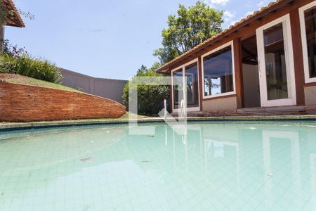 Casa de condomínio à venda com 340m², 4 quartos e 2 vagas Casa de condomínio à venda com 340m², 4 quartos e 2 vagasPiscina