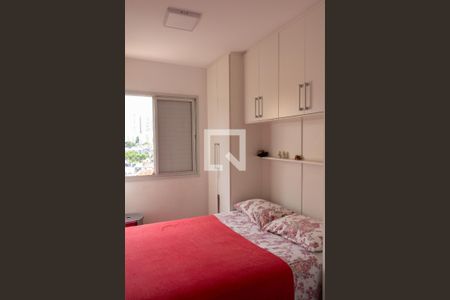 Quarto 2 de apartamento para alugar com 2 quartos, 54m² em Jardim Peri Peri, São Paulo