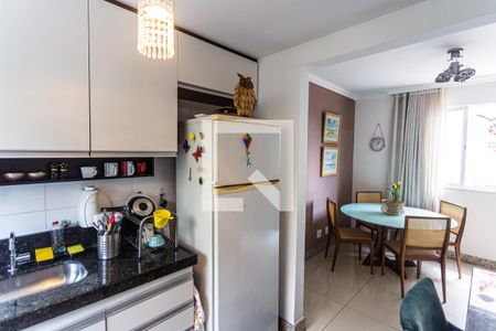 Apartamento para alugar com 66m², 2 quartos e 2 vagasCozinha