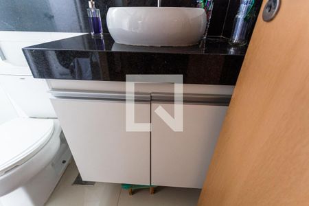 Apartamento para alugar com 66m², 2 quartos e 2 vagasArmário do Banheiro da Suíte
