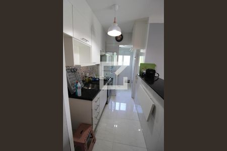 Apartamento à venda com 54m², 2 quartos e 1 vagaCozinha e Área de Serviço