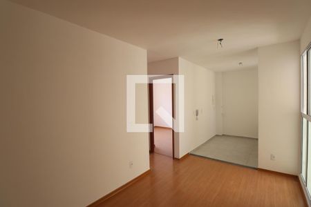 Sala de apartamento para alugar com 2 quartos, 41m² em Vila Lage, São Gonçalo