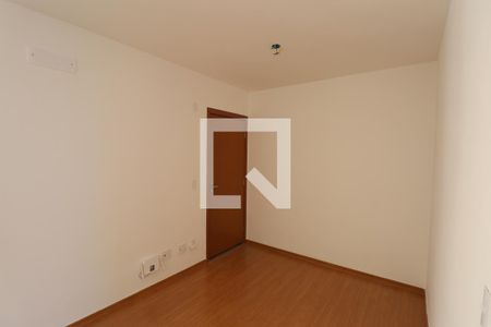 Sala de apartamento para alugar com 2 quartos, 41m² em Vila Lage, São Gonçalo