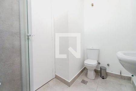 Banheiro de apartamento para alugar com 1 quarto, 39m² em Centro, Campinas