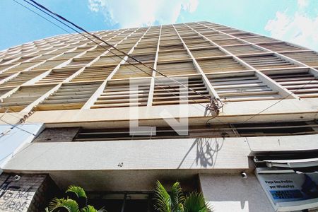 Fachada do Prédio de apartamento para alugar com 1 quarto, 39m² em Centro, Campinas