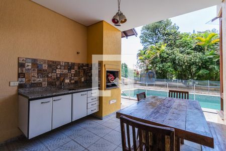 Casa de condomínio à venda com 437m², 4 quartos e 5 vagasÁrea Externa