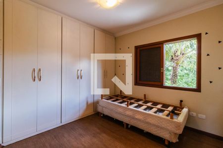 Casa de condomínio à venda com 437m², 4 quartos e 5 vagasSuíte 3