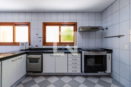 Casa de condomínio à venda com 437m², 4 quartos e 5 vagasCozinha