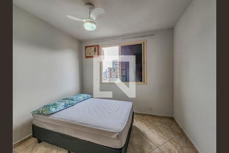 Quarto 1 de apartamento para alugar com 2 quartos, 63m² em Jardim Tres Marias, Guarujá
