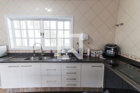 Casa de condomínio à venda com 550m², 5 quartos e 10 vagasCozinha