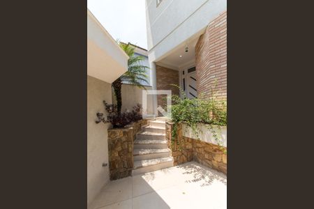 Casa de condomínio à venda com 550m², 5 quartos e 10 vagasEntrada