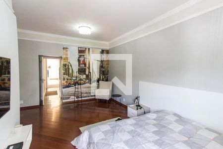 Casa de condomínio à venda com 550m², 5 quartos e 10 vagasSuíte 1  