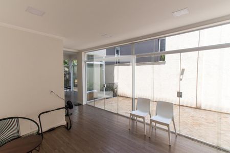 Casa de condomínio à venda com 550m², 5 quartos e 10 vagasSalão