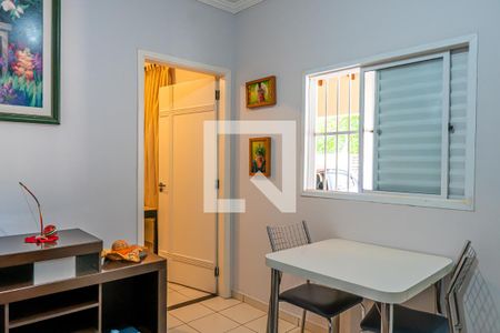 Sala de casa para alugar com 2 quartos, 75m² em Jardim Aurelia, Campinas