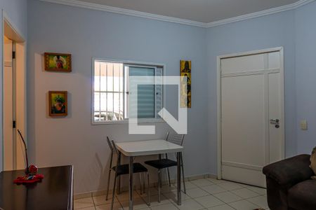 Sala de casa para alugar com 2 quartos, 75m² em Jardim Aurelia, Campinas