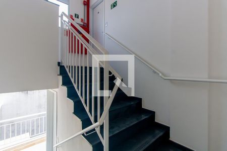 Apartamento à venda com 31m², 2 quartos e sem vagaEscada