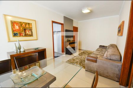 Sala de apartamento à venda com 3 quartos, 80m² em Funcionários, Belo Horizonte