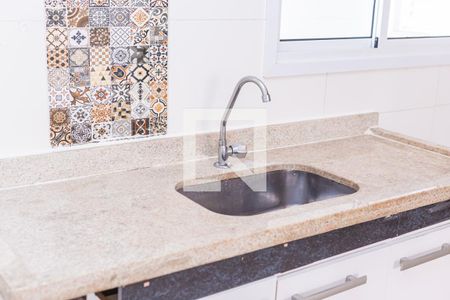 Sala e Cozinha de apartamento para alugar com 2 quartos, 50m² em Vila Nhocuné, São Paulo