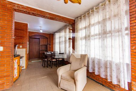 Casa para alugar com 378m², 3 quartos e 6 vagas Casa para alugar com 378m², 3 quartos e 6 vagasSala 2