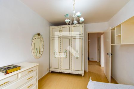 Casa para alugar com 378m², 3 quartos e 6 vagas Casa para alugar com 378m², 3 quartos e 6 vagasQuarto 2