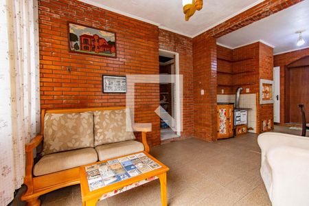 Casa para alugar com 378m², 3 quartos e 6 vagas Casa para alugar com 378m², 3 quartos e 6 vagasSala 2