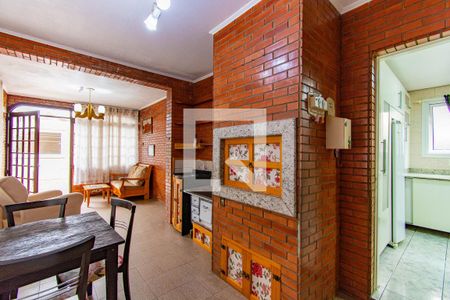 Casa para alugar com 378m², 3 quartos e 6 vagas Casa para alugar com 378m², 3 quartos e 6 vagasSala 2